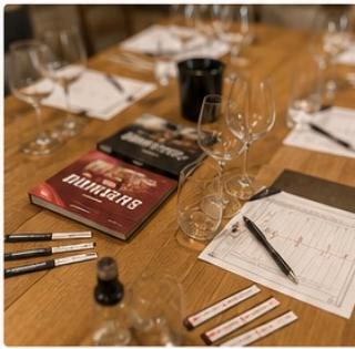 Dégustation vins sommelière a domicile vente de vins Poitiers